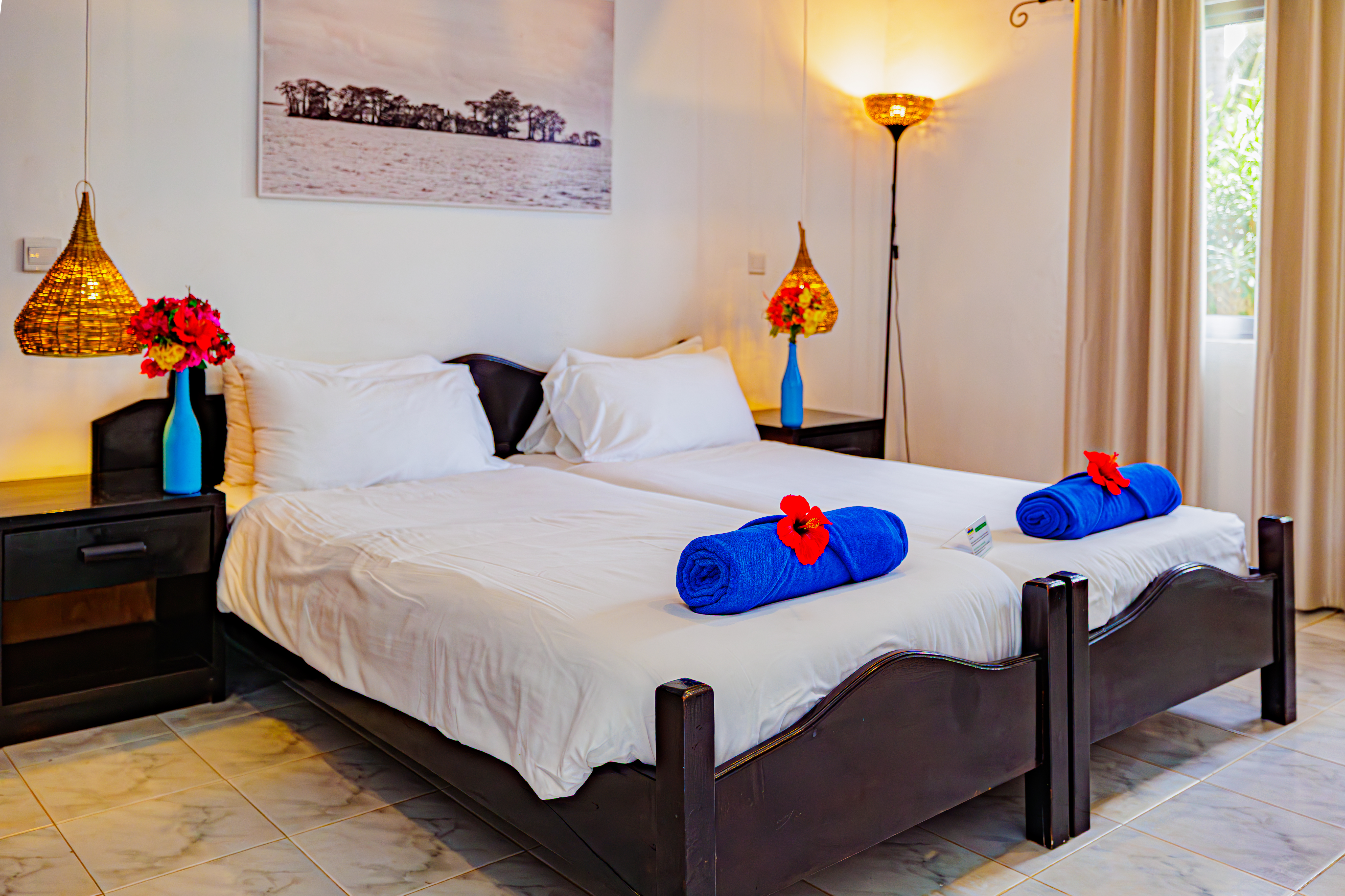Sunset Beach Hotel - Gallery Image